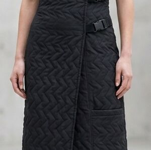 BODYBAG by JUDE clothing🖤Black Quilted Skirt with 2 Buckle/Pocket Detail Sz M